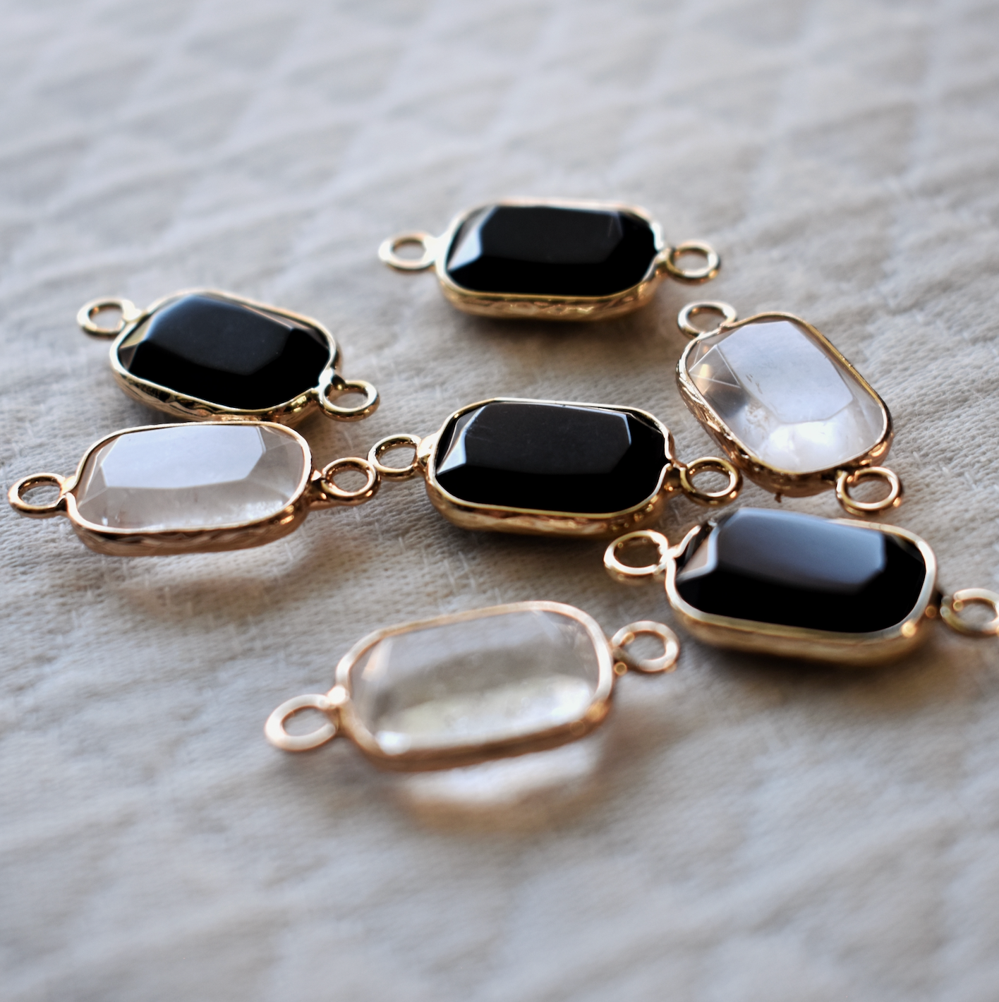 LARGE ONYX & CLEAR QUARTZ CONNECTORS