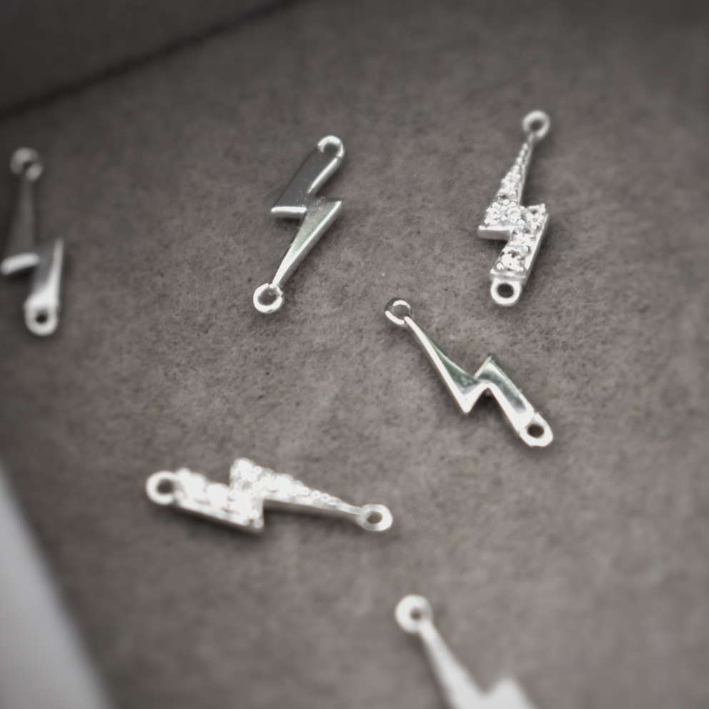 LIGHTNING BOLT CONNECTOR